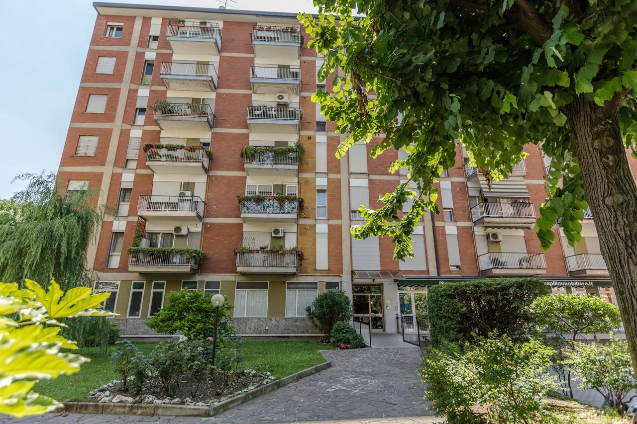 Linate Airport Apartment Milán Exterior foto